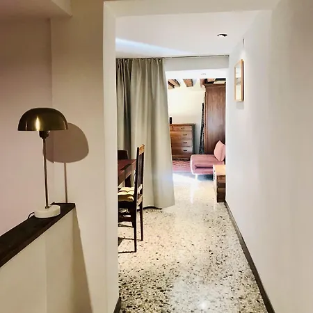 Remedio - Locappart * Venice